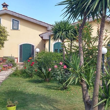 La Casa Del Melograno Panzió Santa Venerina Kültér fotó