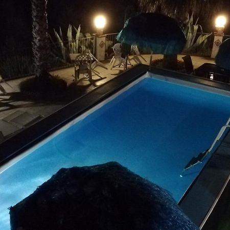 La Casa Del Melograno Panzió Santa Venerina Kültér fotó