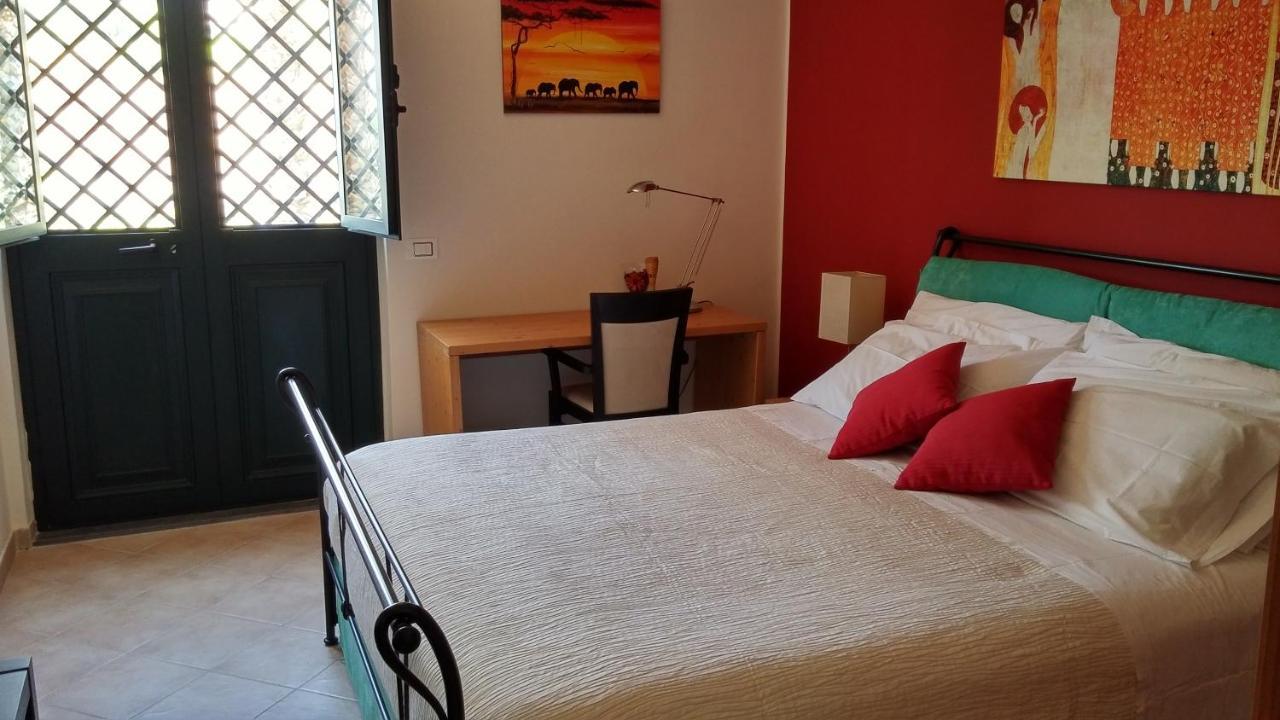 La Casa Del Melograno Panzió Santa Venerina Kültér fotó