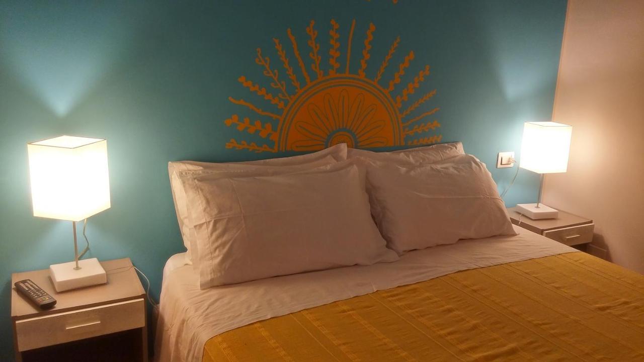 La Casa Del Melograno Panzió Santa Venerina Kültér fotó