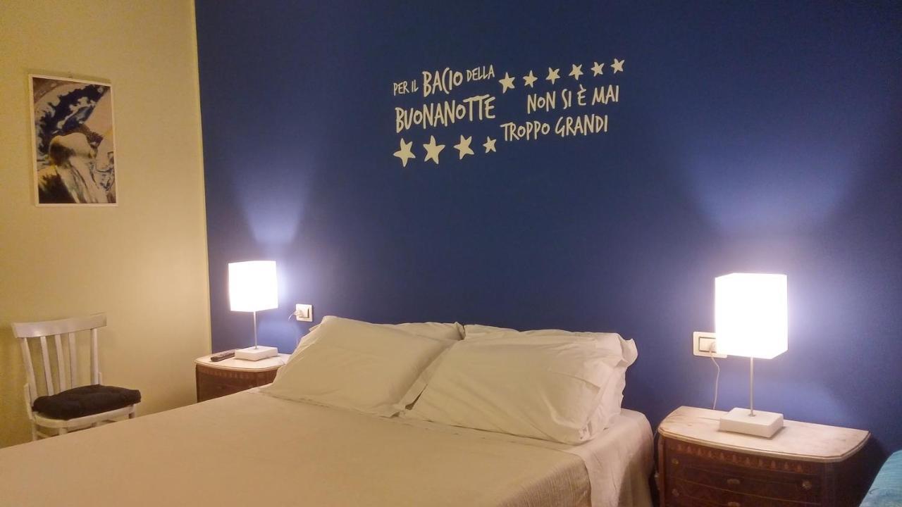 La Casa Del Melograno Panzió Santa Venerina Kültér fotó